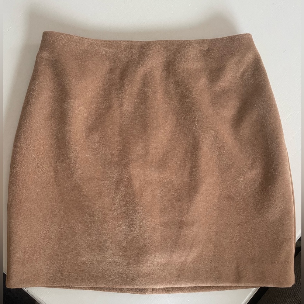 Express suede skirt